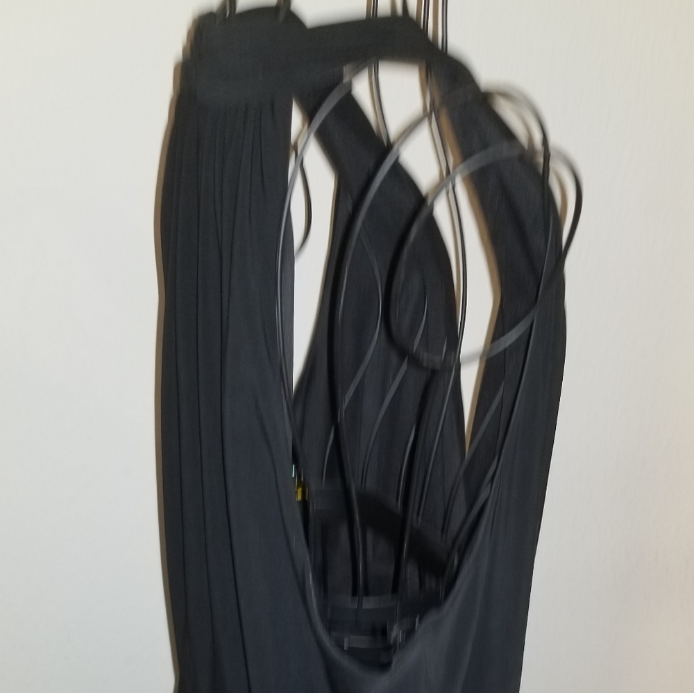 Dress - Picture 4 of 6